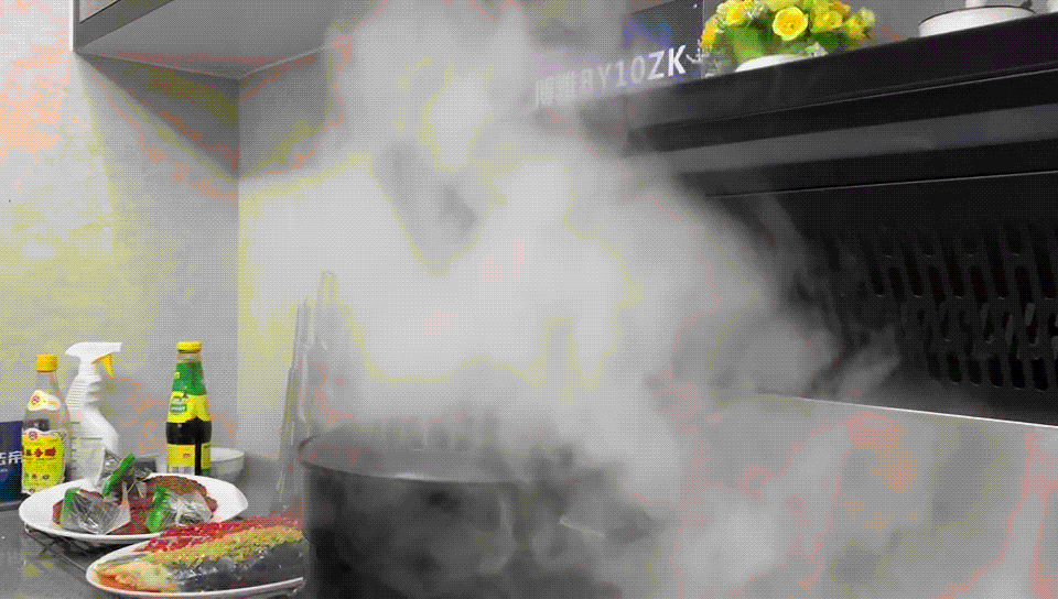 1614757764141939.gif 640.gif